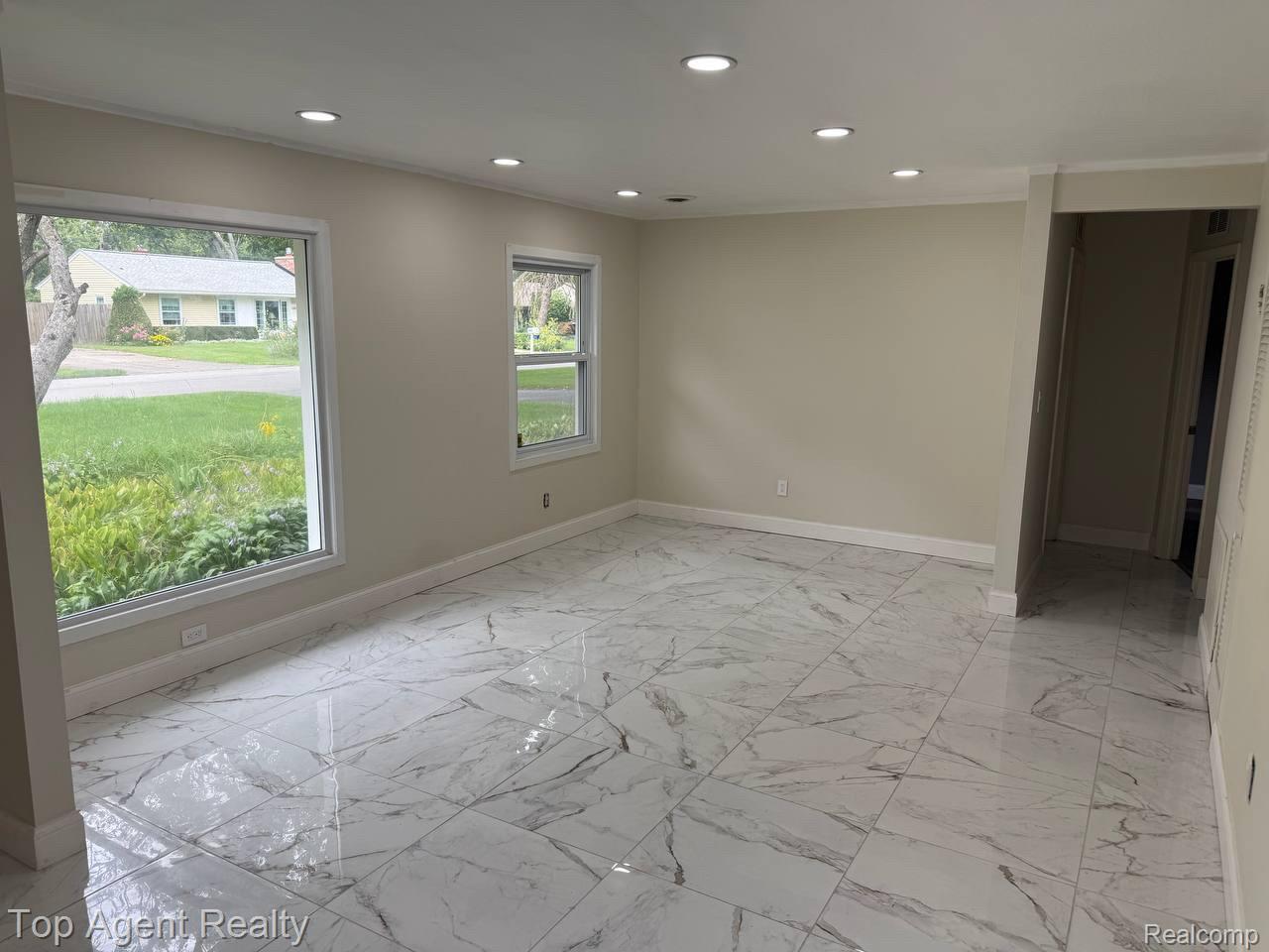 2848 Edna Jane Drive