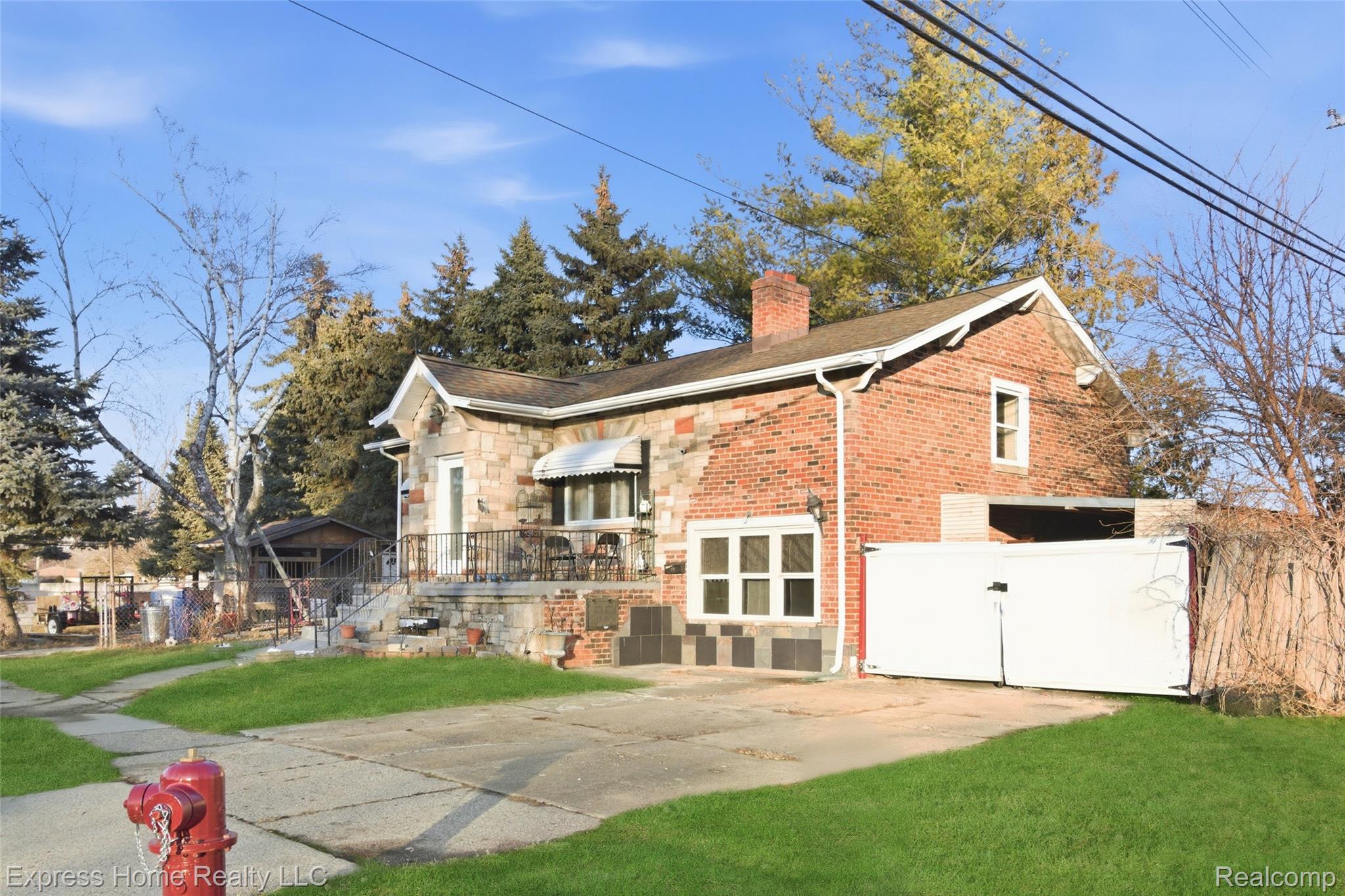 24932 Marigold Avenue