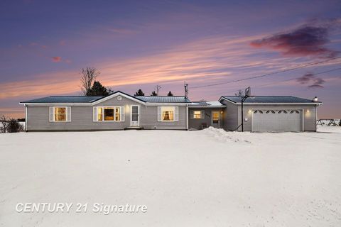 1245 S Pine Road Portsmouth Charter Township MI 48708