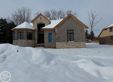 51557 Forster Lane Shelby Charter Township MI 48316