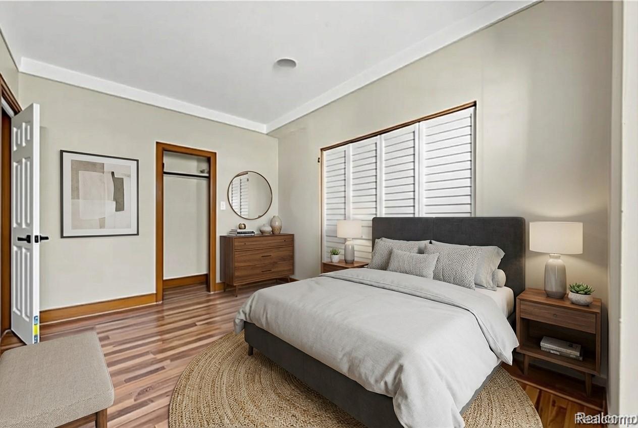 21855 Schoenherr Road