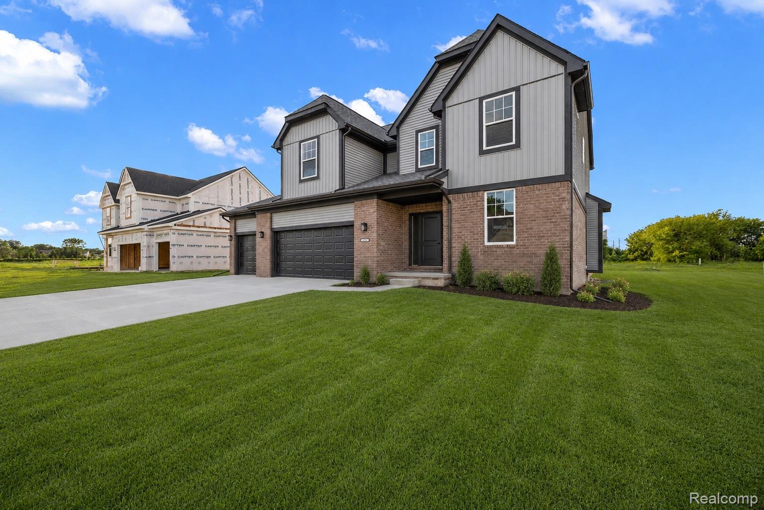 28325 Nadia Lane