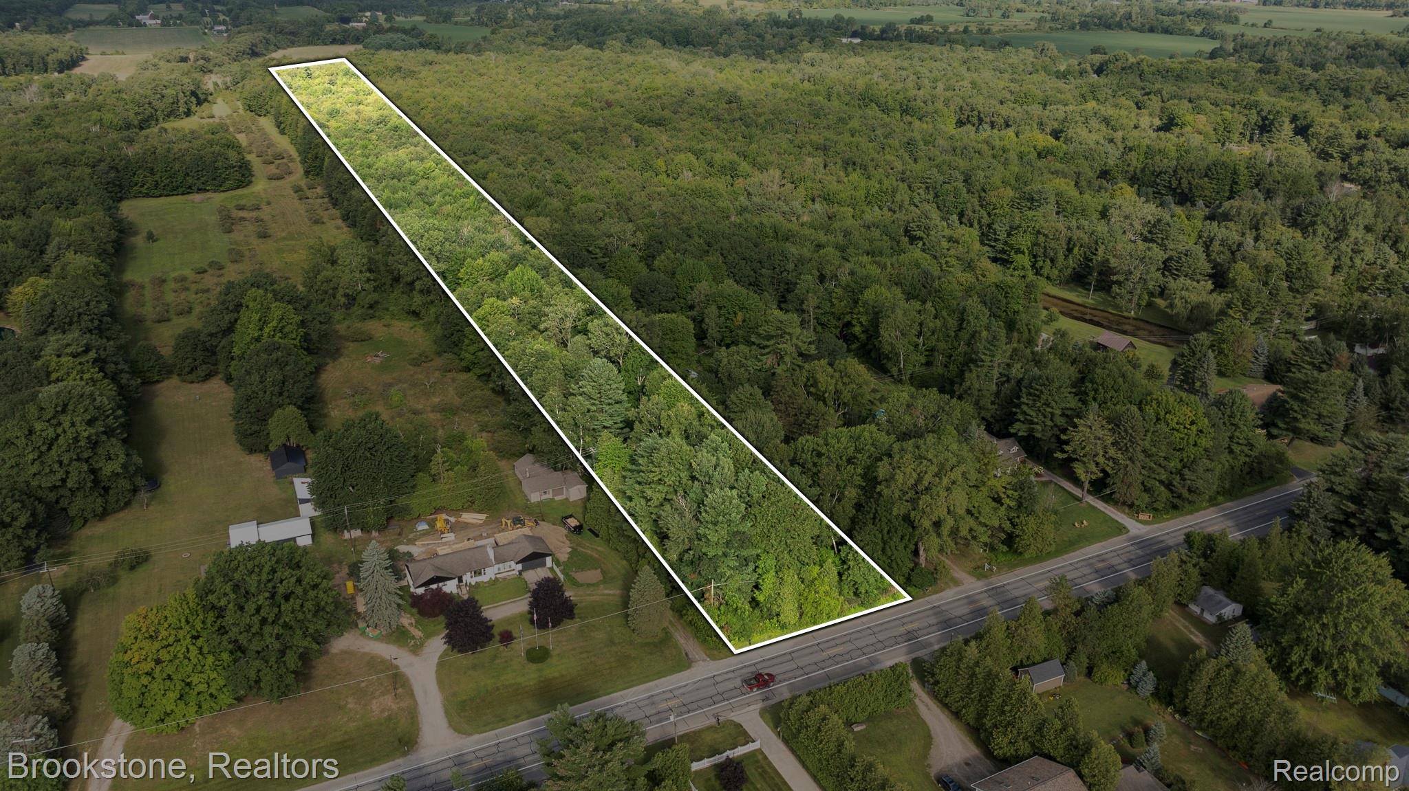 4188 Lakeshore Drive Road