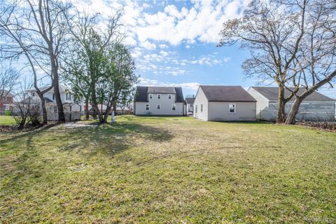 Tiny photo for 7582 Miller Road, Swartz Creek City, MI 48473 (MLS # 20261015186)