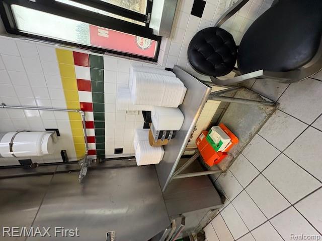 4925 E Eight Mile Road