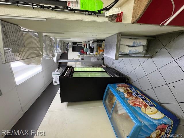 4925 E Eight Mile Road