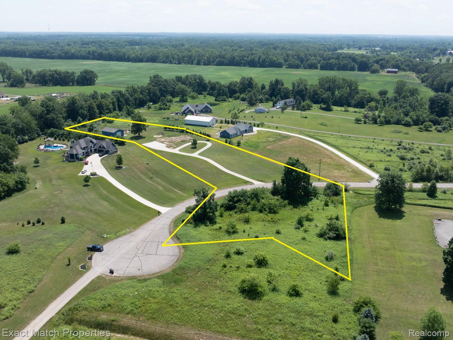 2125 Hickory Acres Drive