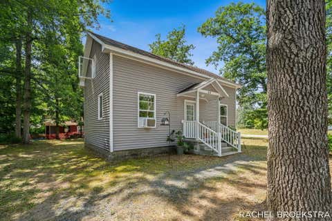 Tiny photo for 615 6th Street, Unknown, MI 49304 (MLS # 65026044171)