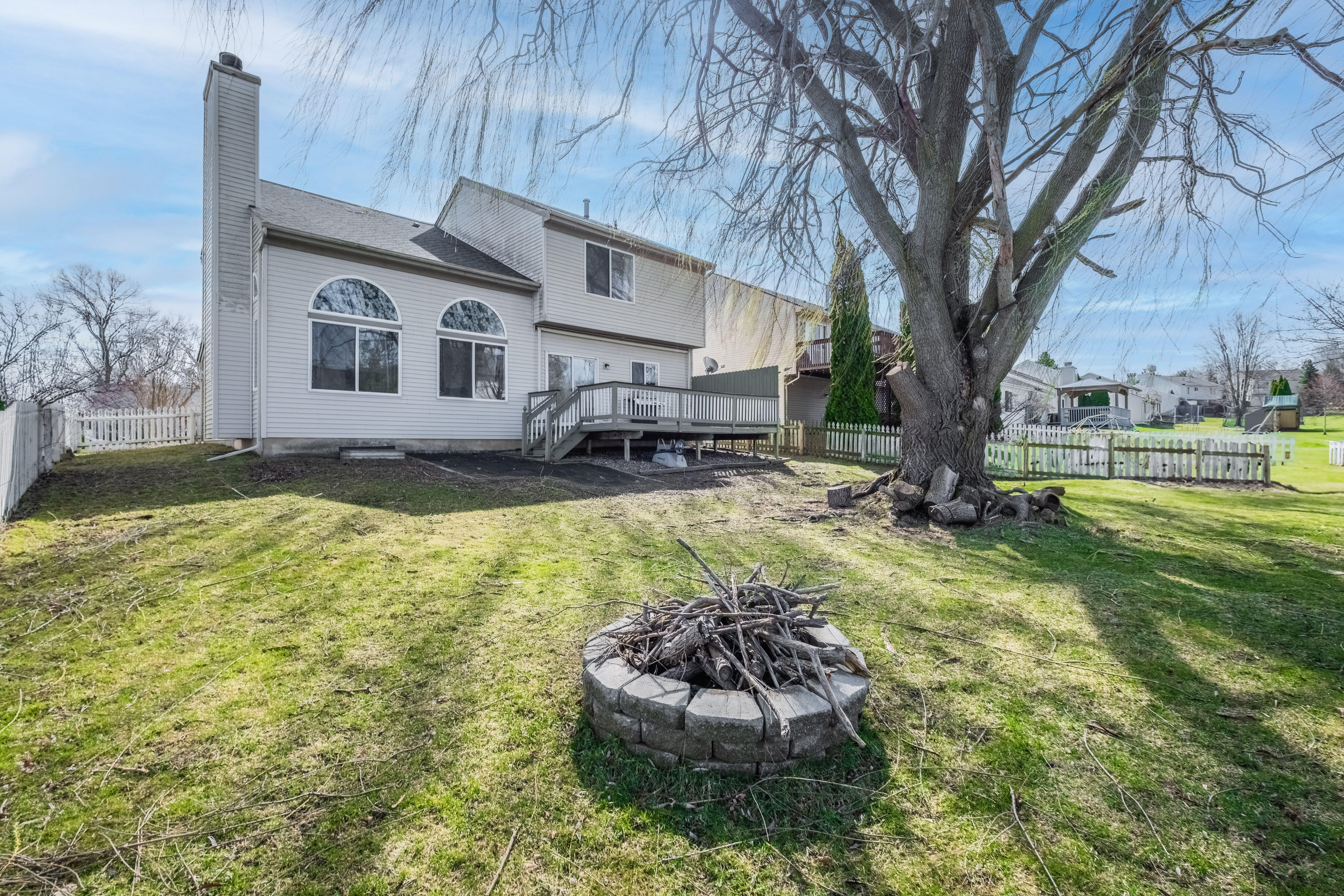 1679 Chelsea Circle
