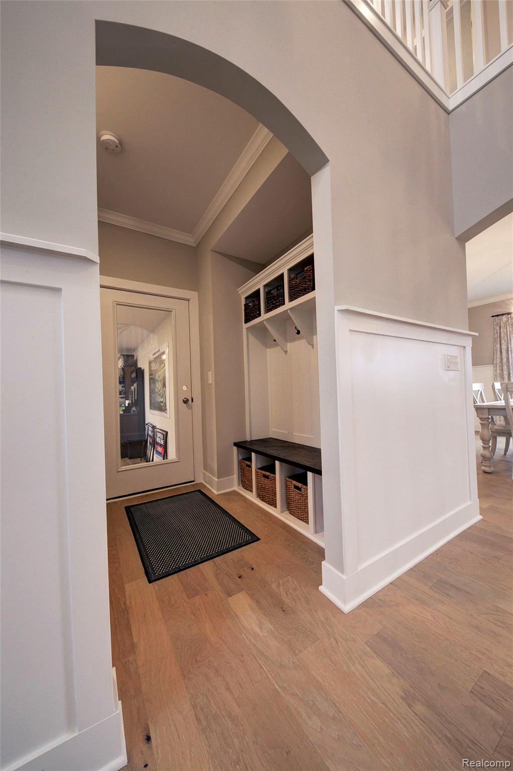 MOH 124 GAMBREL LANE Drive