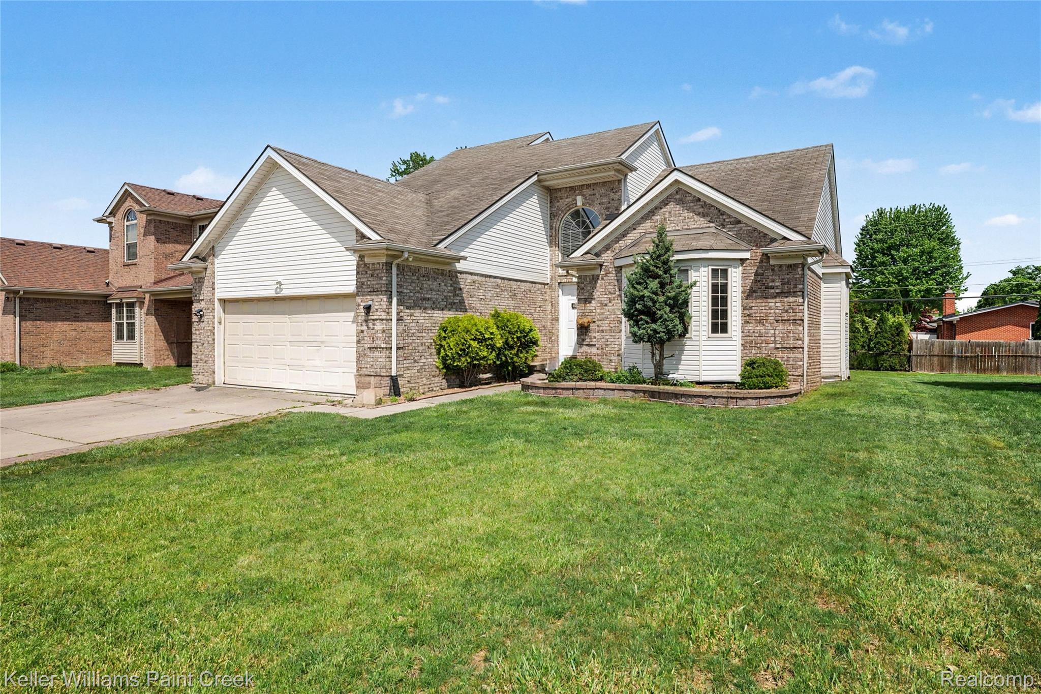 33180 Glengary Court