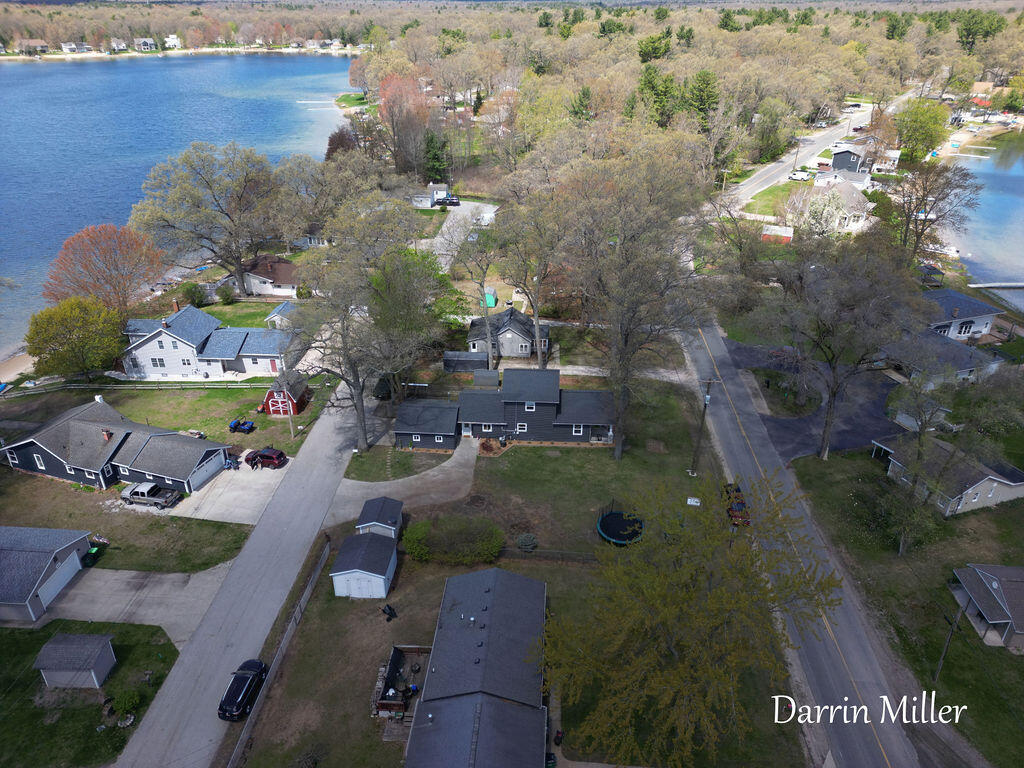 6289 Middle Lake Road