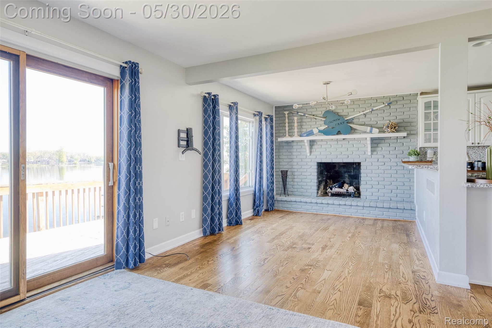 10094 Elizabeth Lake Road