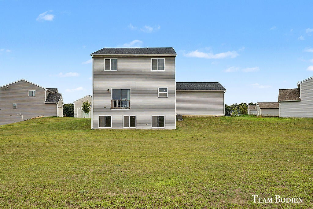 402 Oak Hill Court