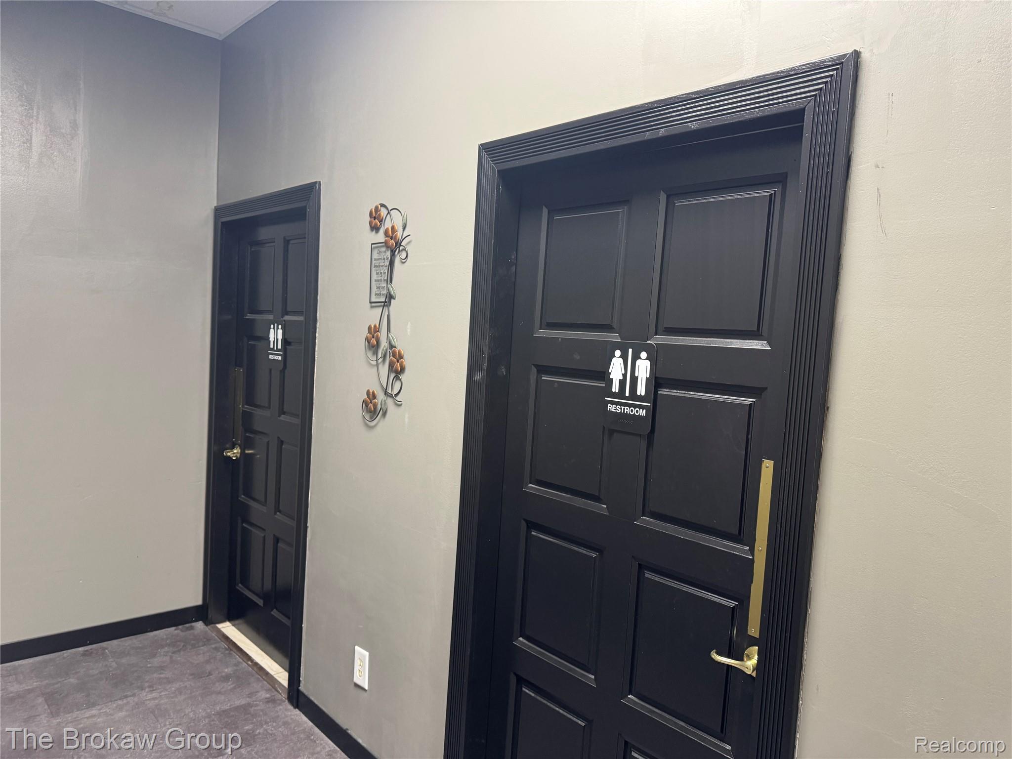 323 East Genesee Street