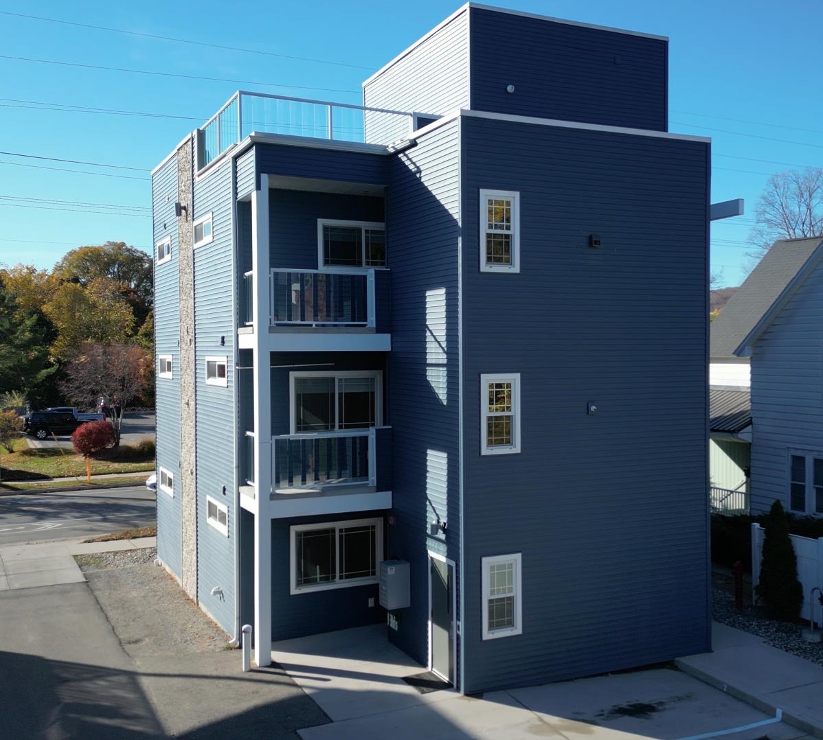 917 Third Street