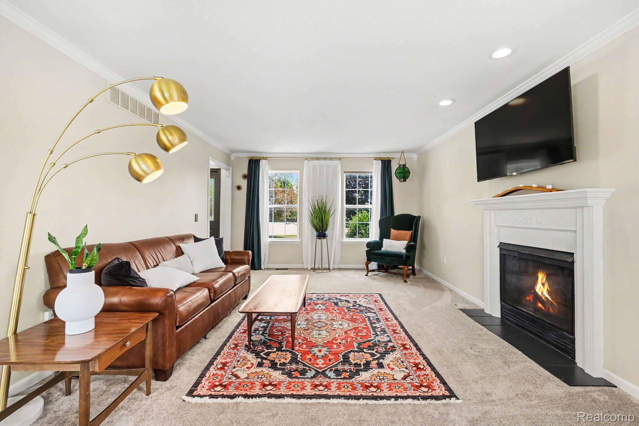 10466 Pine Valley Drive