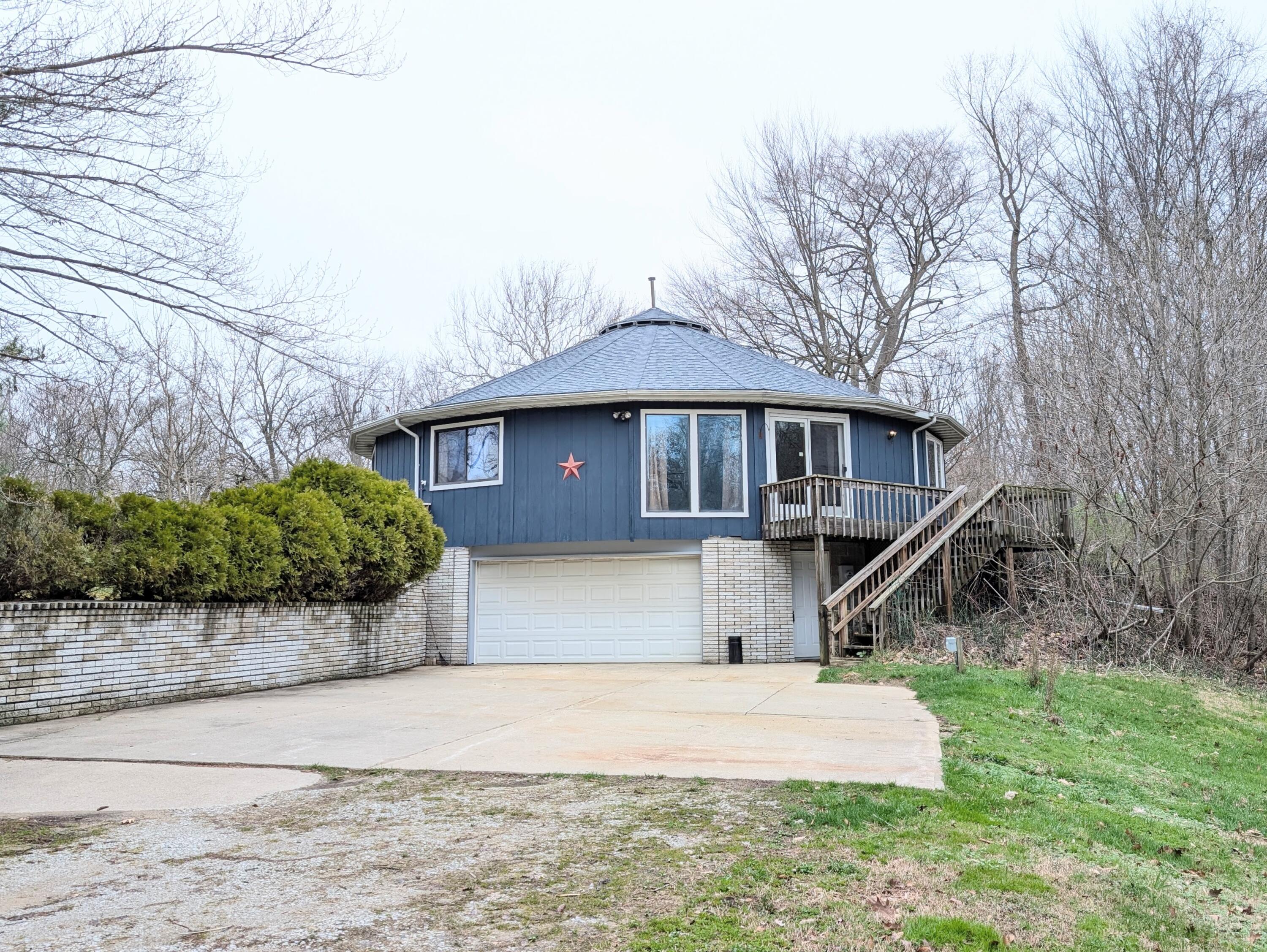 840 Black River Road