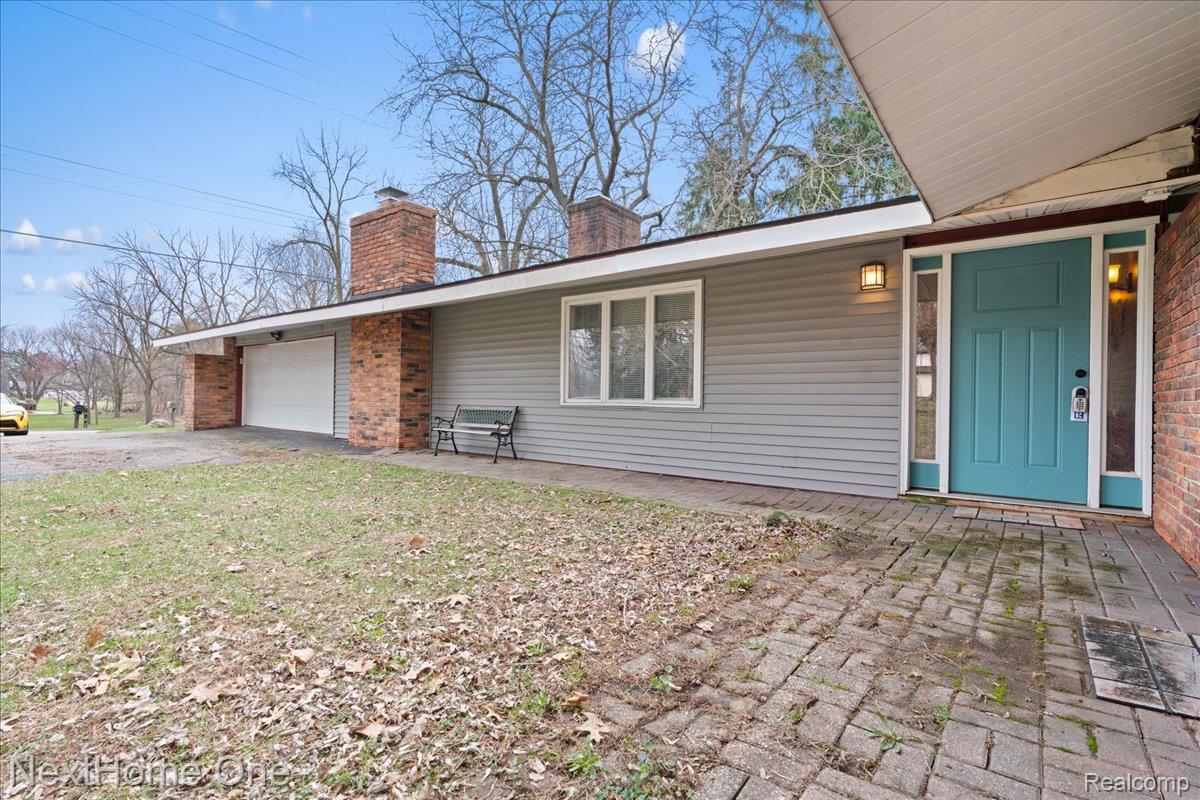 1014 S Adelaide Street