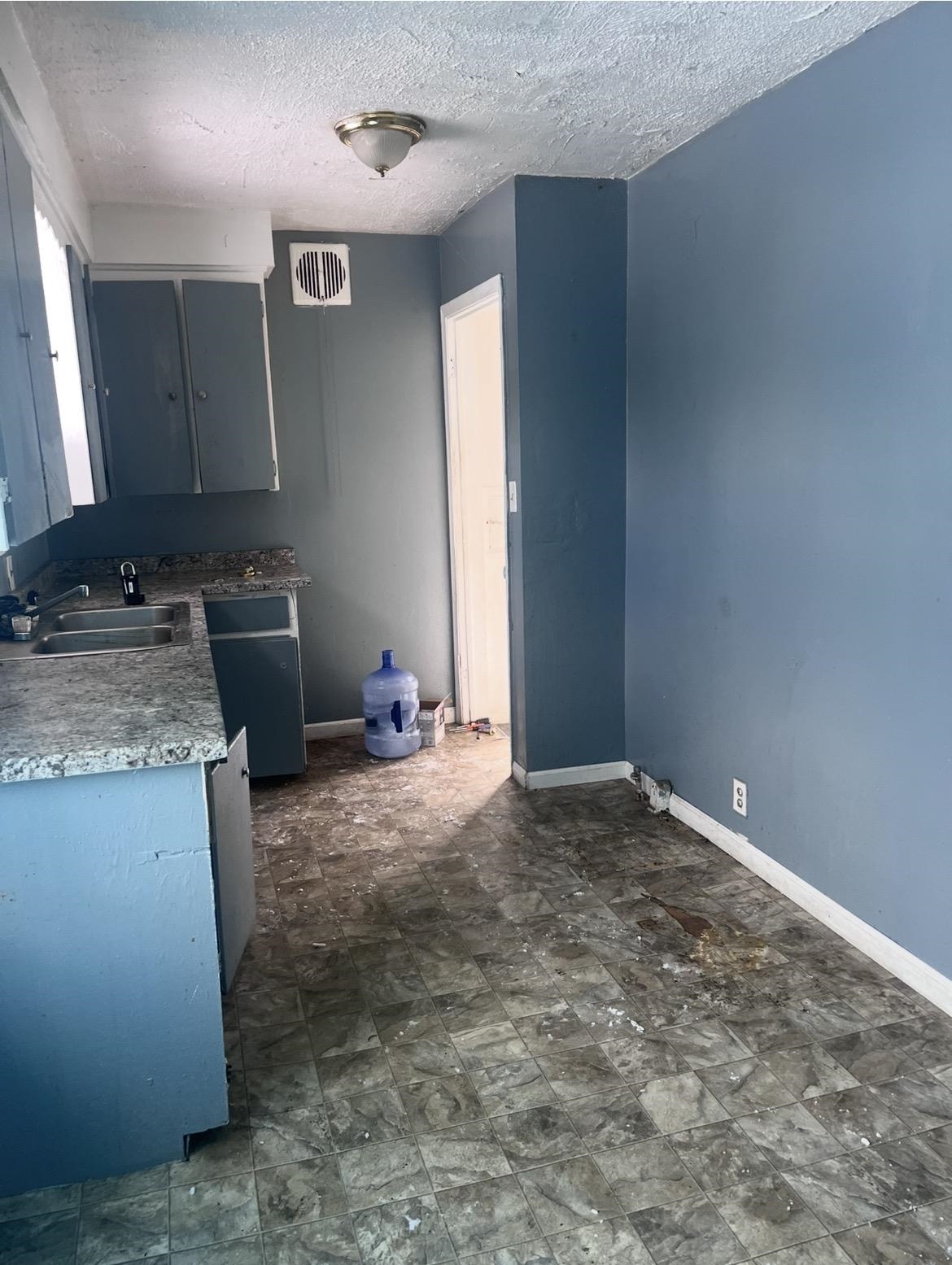 5014 Miami Ln Street