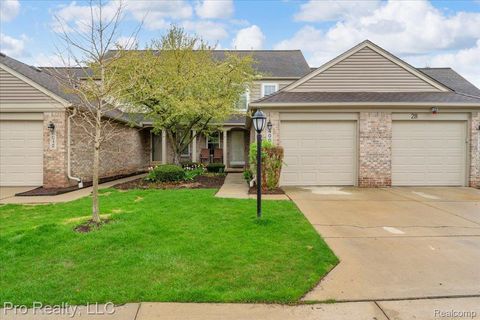 Photo of 4000 Hunters Circle E #137, Canton Charter Township, MI 48188 (MLS # 20261026619)