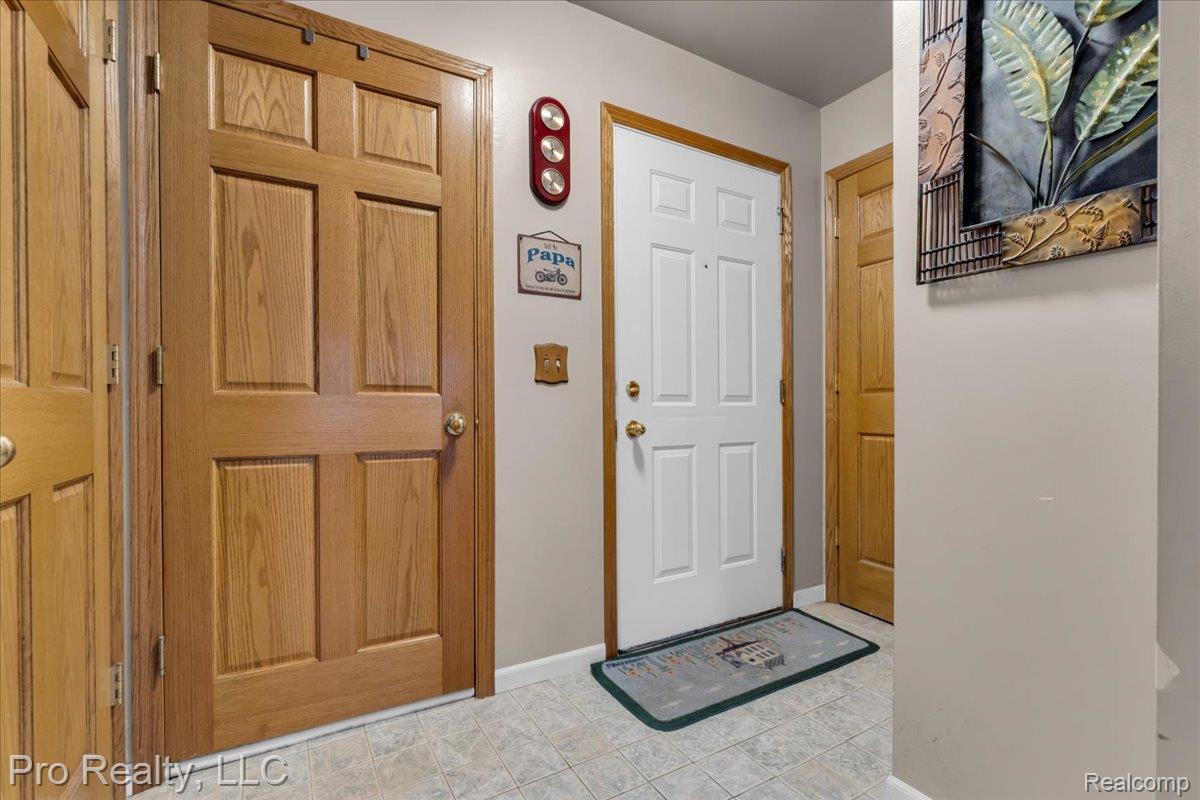 4000 Hunters Circle E 137