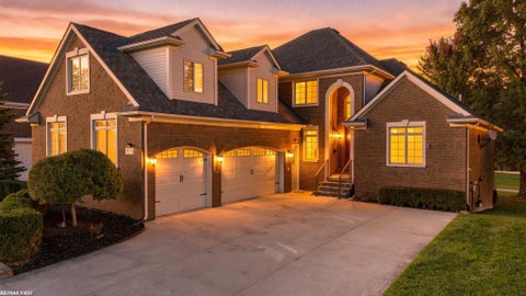 Photo of 59250 Glacier Club Drive, Washington Township, MI 48094 (MLS # 58050225406)
