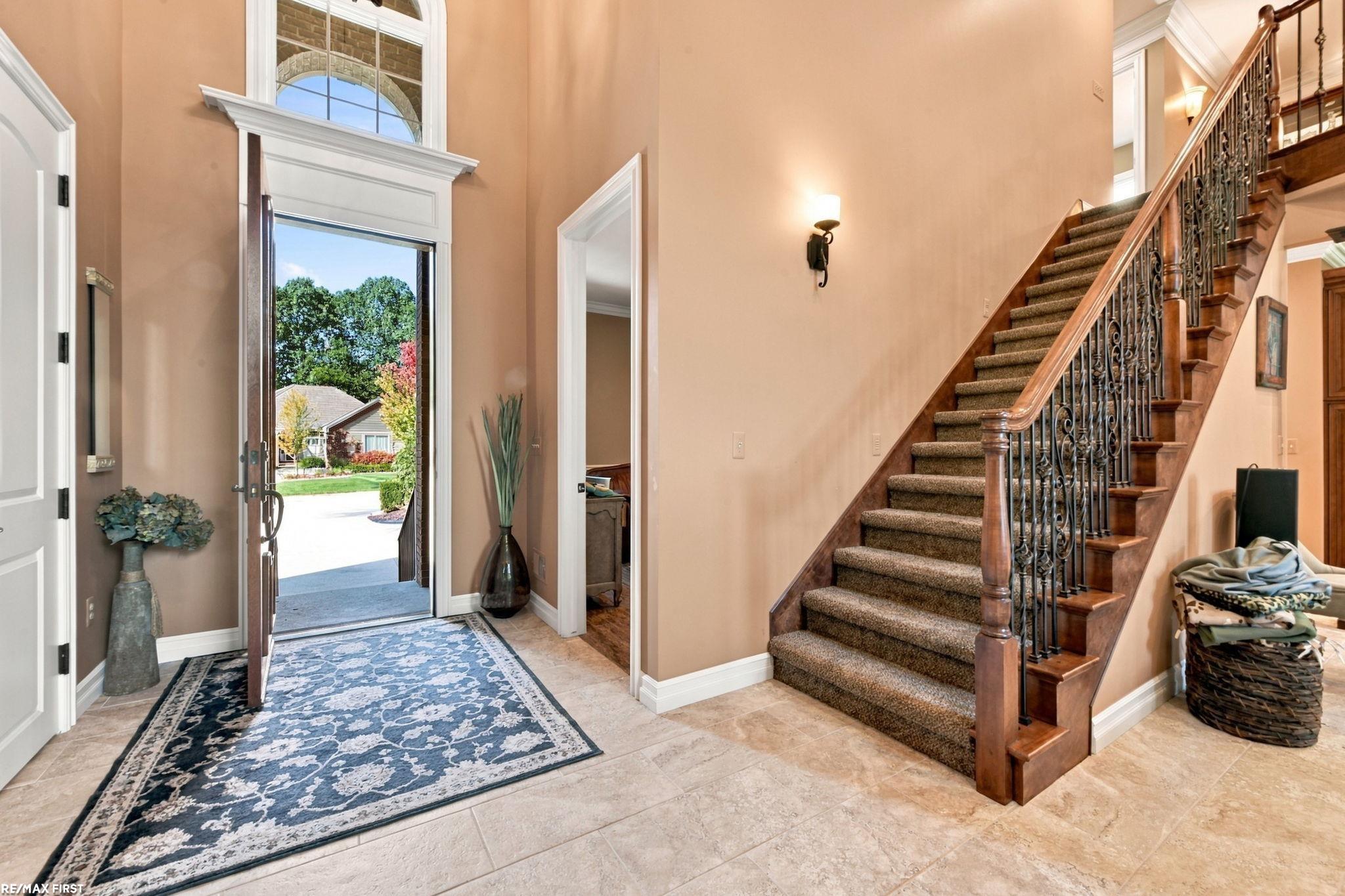 59250 Glacier Club Drive