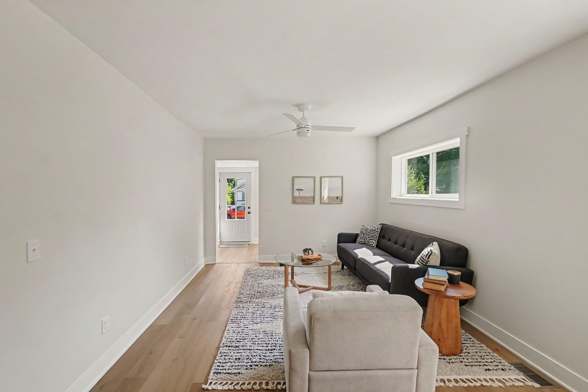1078 Aurora Avenue