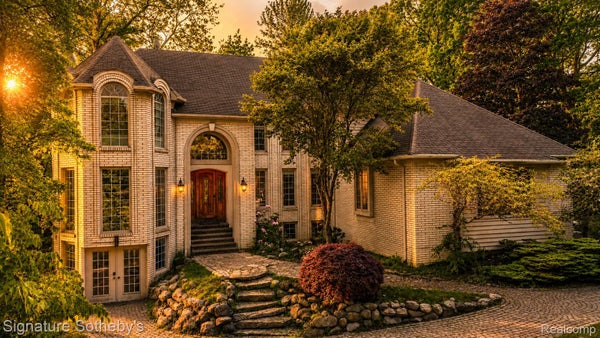 2855 CRANBROOK RIDGE CT, ROCHESTER HILLS, MI 48306 - Image 6db4db64e2fdf228f1216041074dd024/570118736