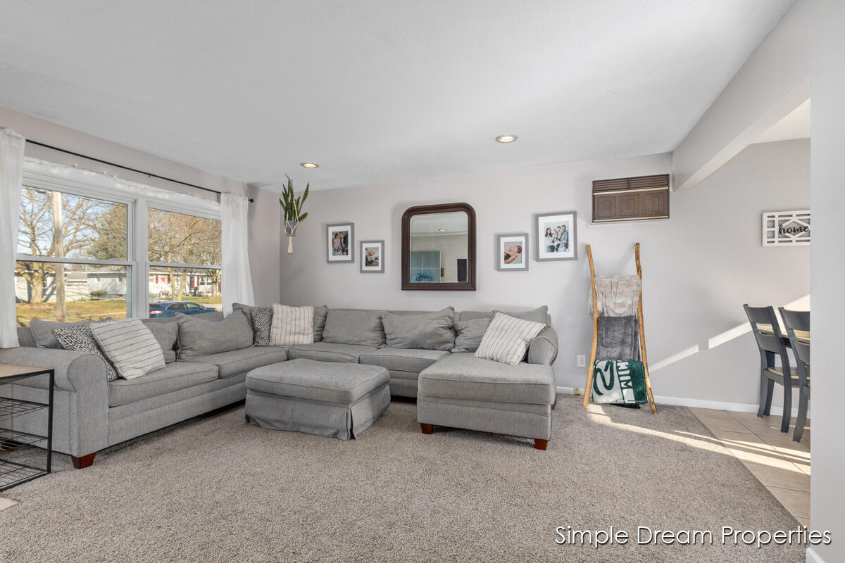 4062 Oriole Avenue SW