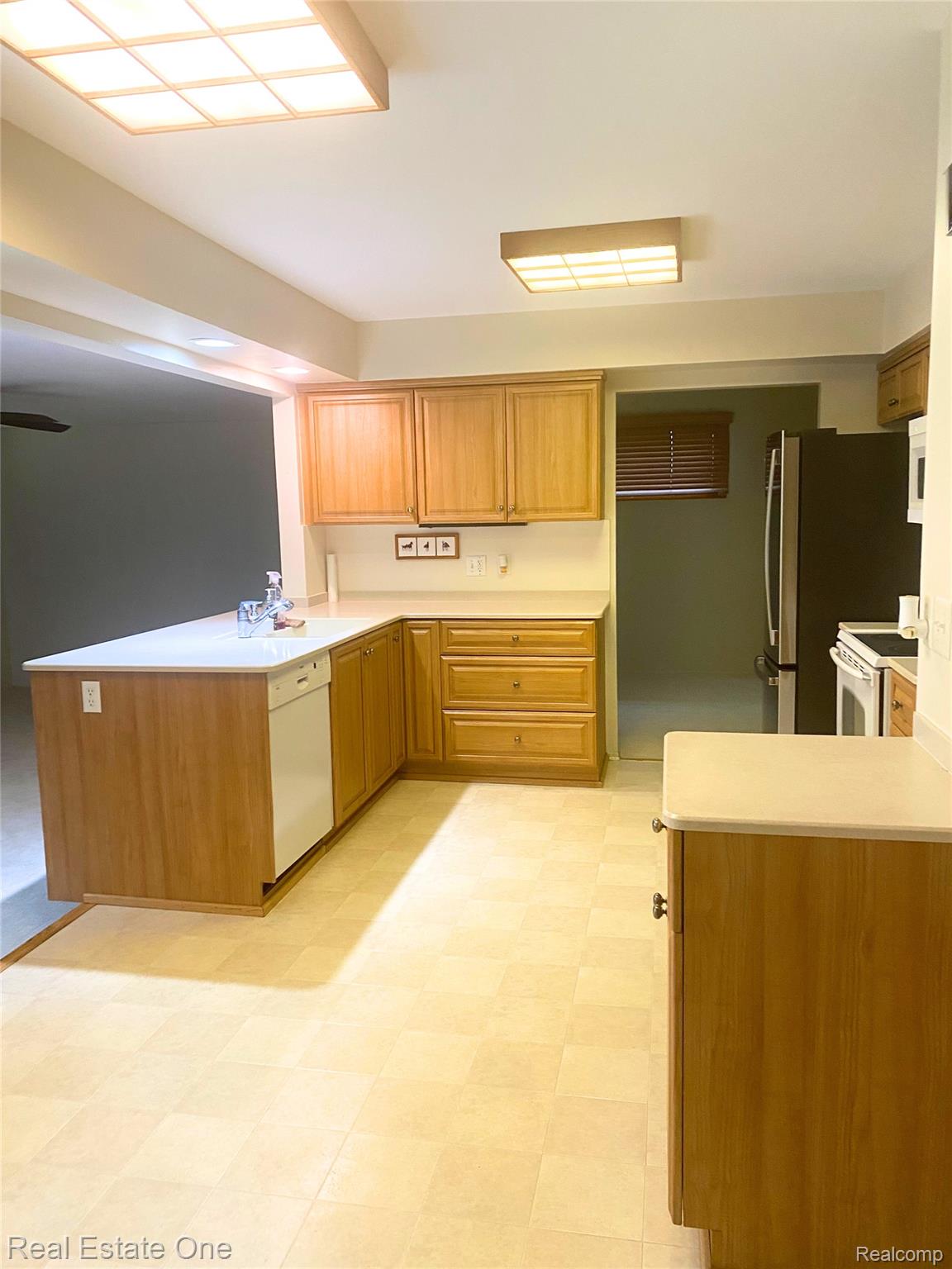 14147 Barbara Street