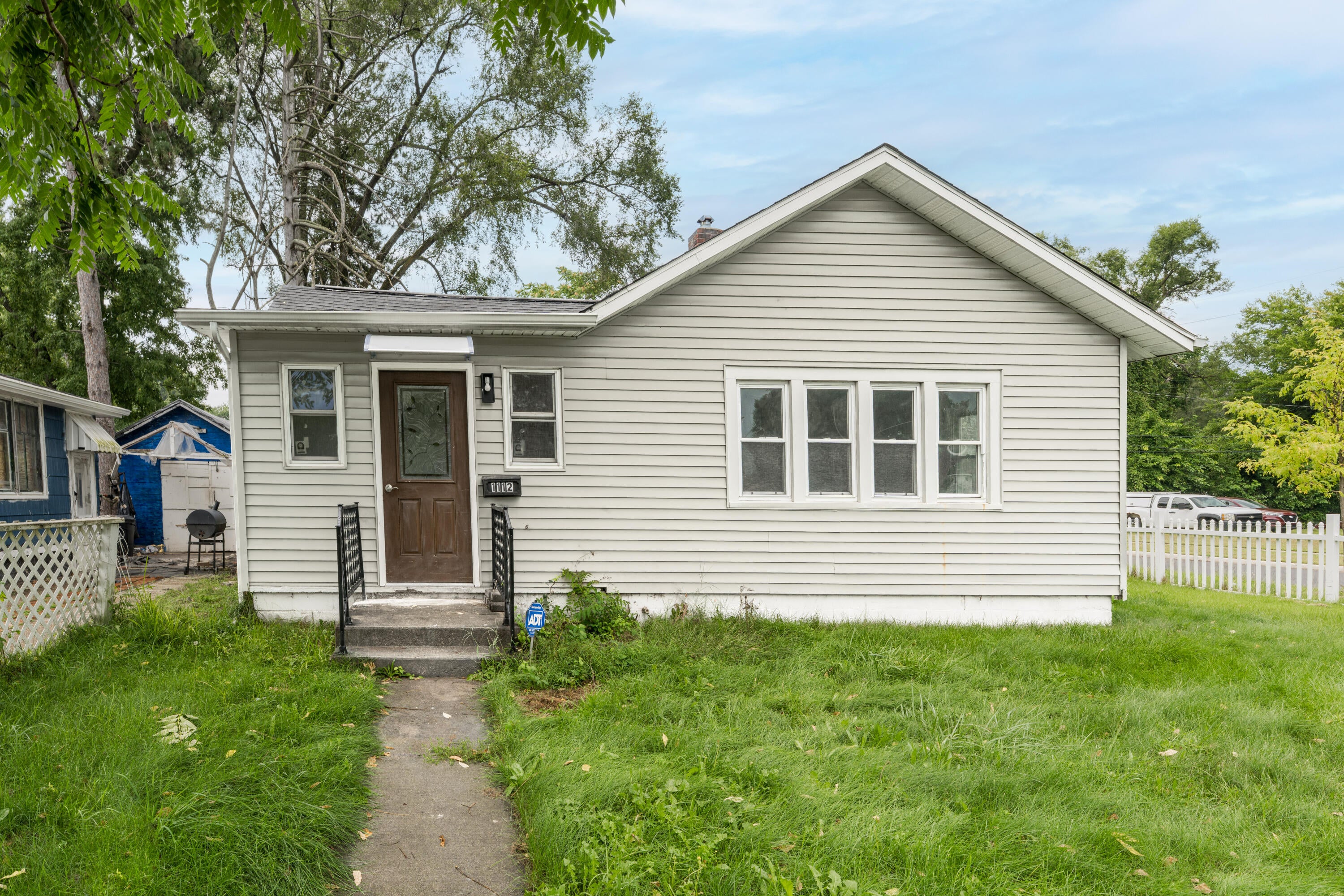 1112 Hurd Avenue