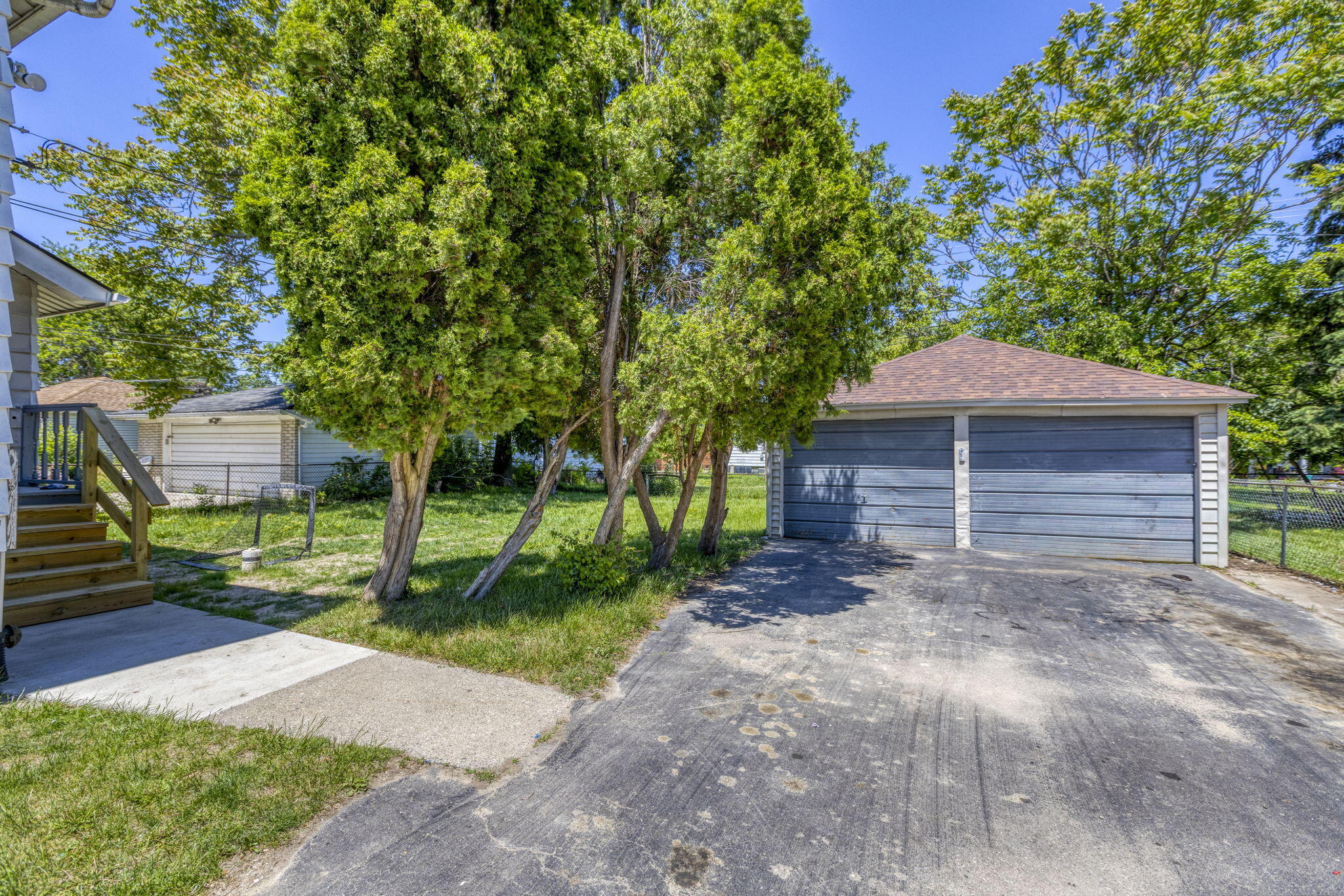 7359 Engleman Avenue