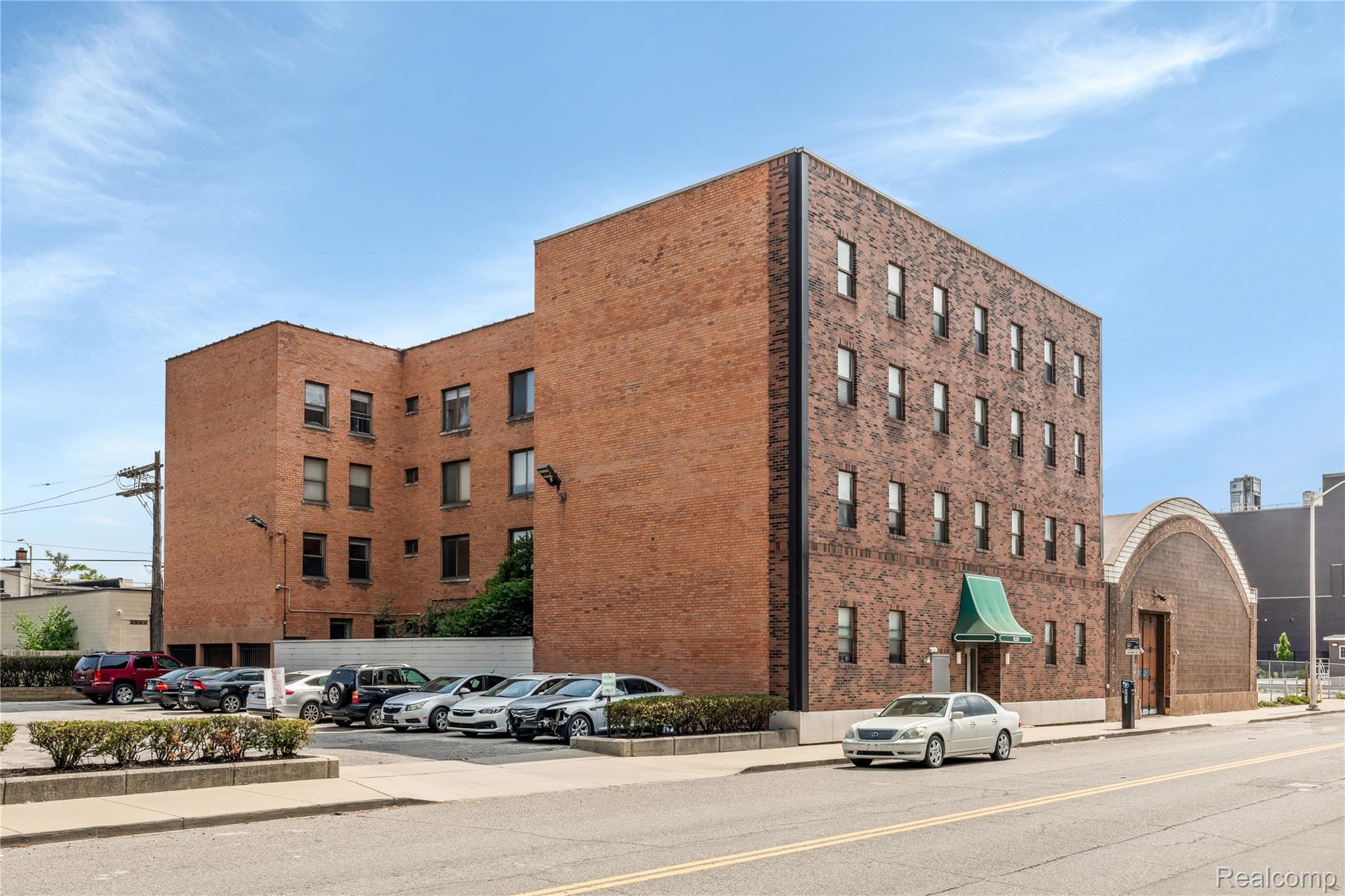 Detroit, Michigan 48202, United States, 1 Bedroom Bedrooms, ,1 BathroomBathrooms,Residential,Active,36732