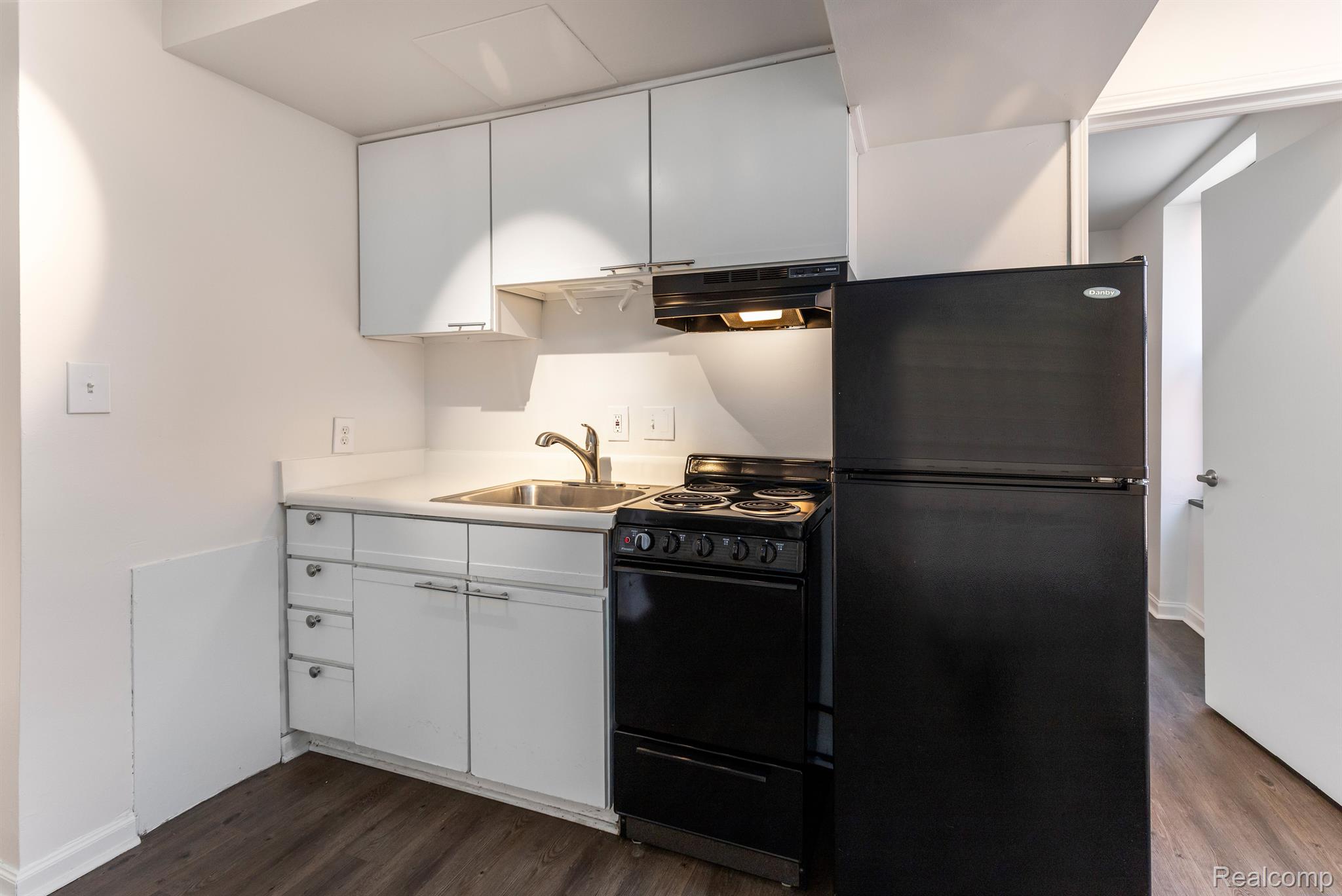 Detroit, Michigan 48202, United States, 1 Bedroom Bedrooms, ,1 BathroomBathrooms,Residential,Active,36732