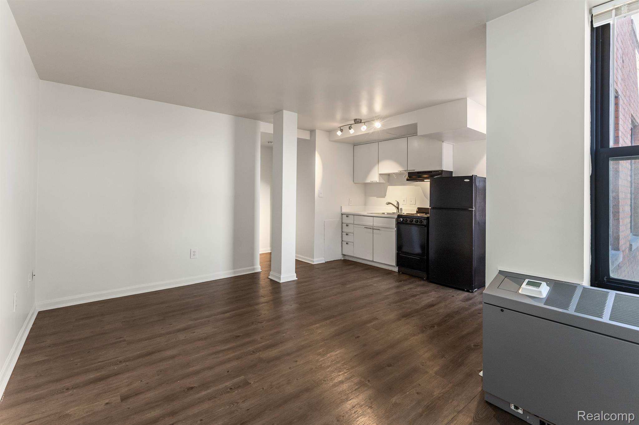 Detroit, Michigan 48202, United States, 1 Bedroom Bedrooms, ,1 BathroomBathrooms,Residential,Active,36732