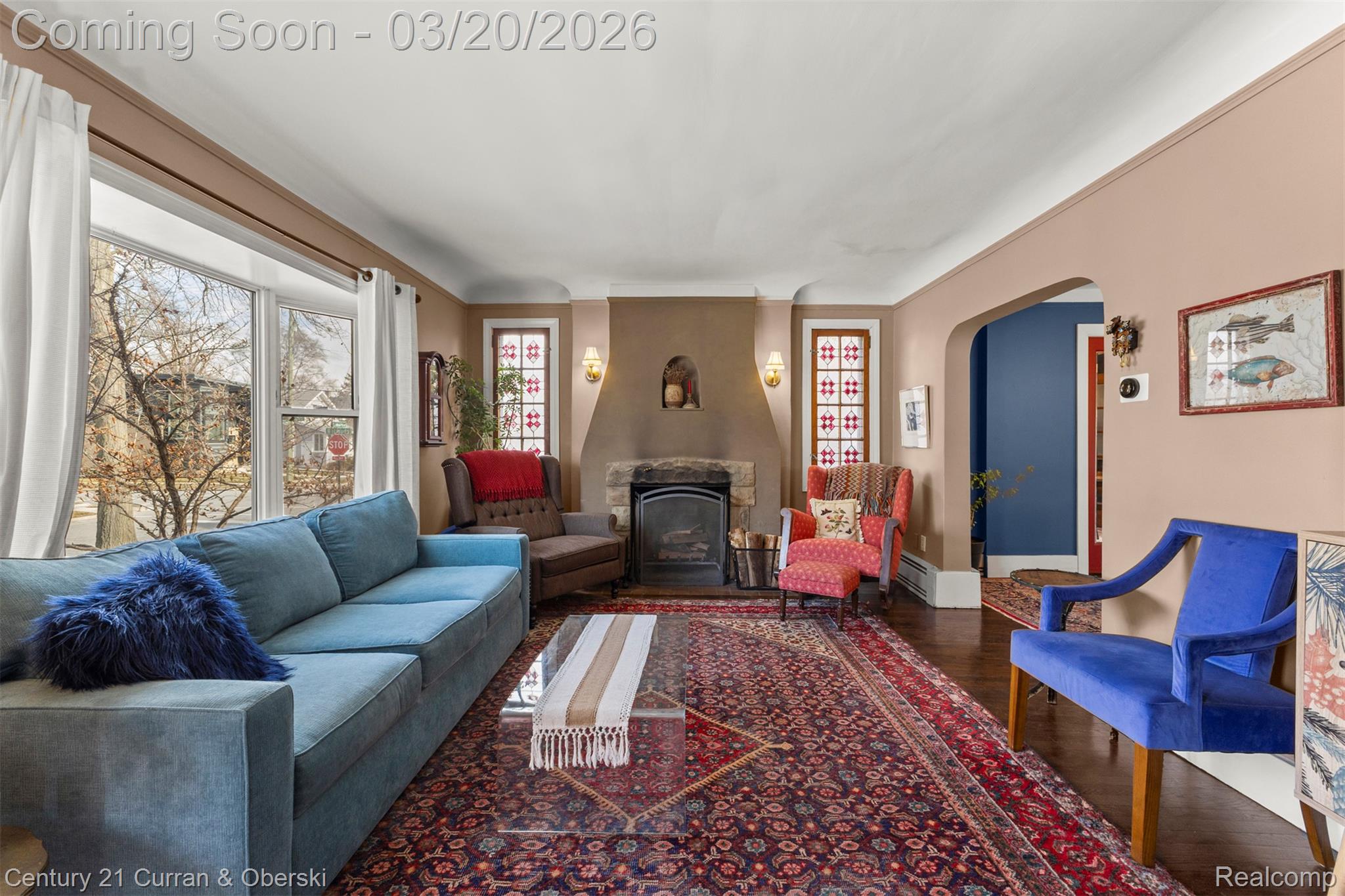 260 E Cambourne Street