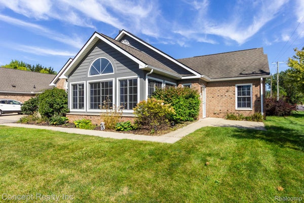 11035 BROOKWOOD LN, TAYLOR, MI 48180 - Image 6dd02ffe5803675bbb0fb109af7cf1fe/3016000438