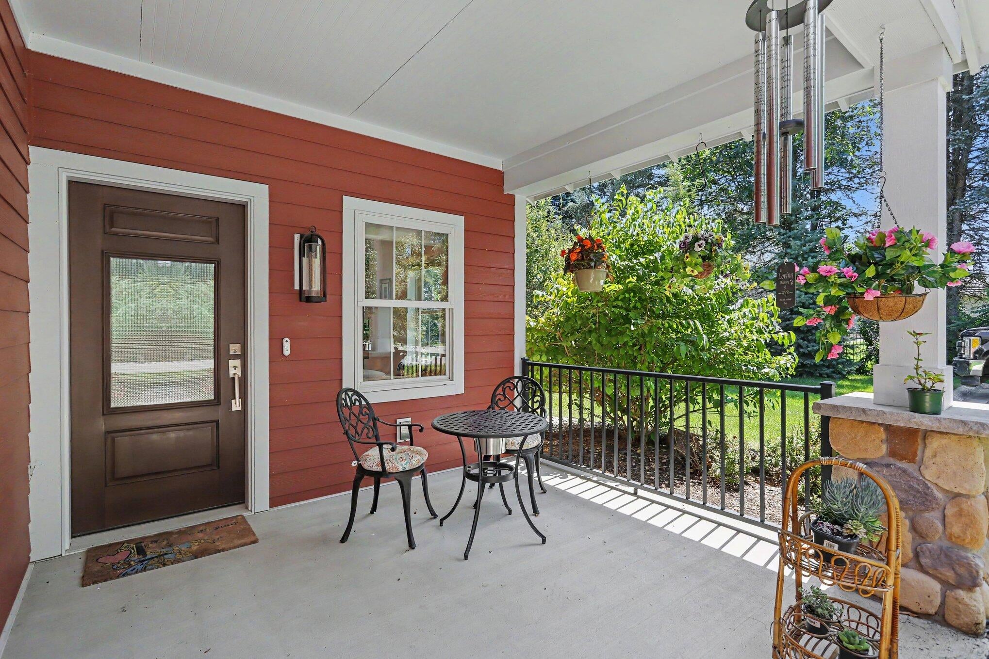 8241 Thimbleweed Trail