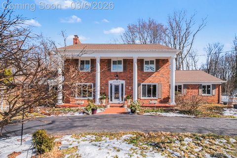 9667 Burning Tree Drive Grand Blanc Charter Township MI 48439