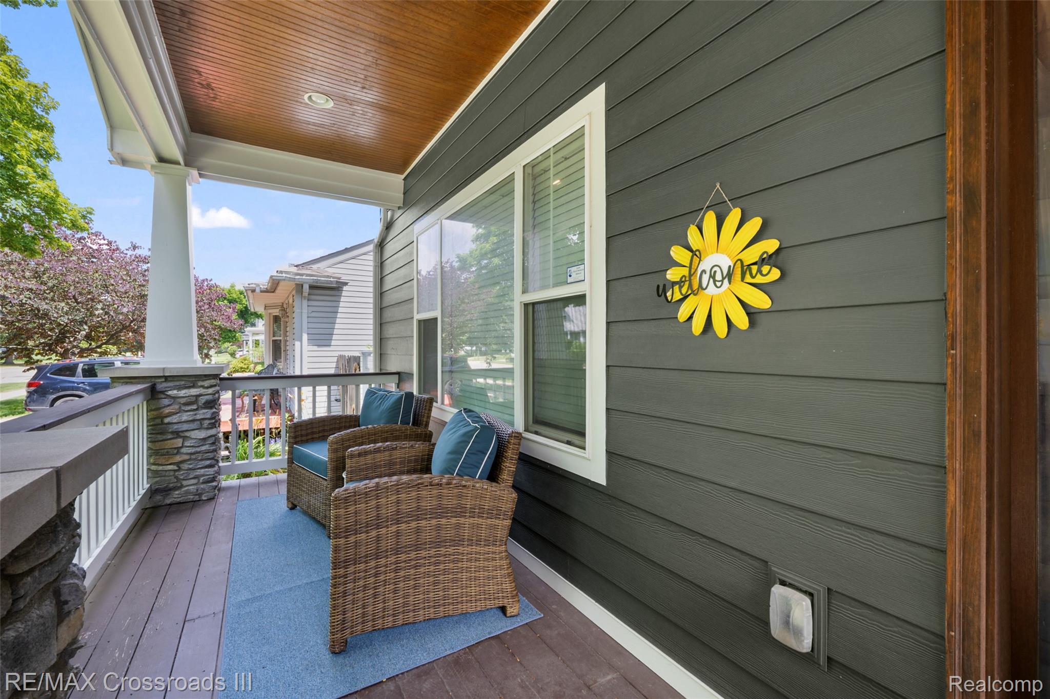 1506 N Altadena Avenue