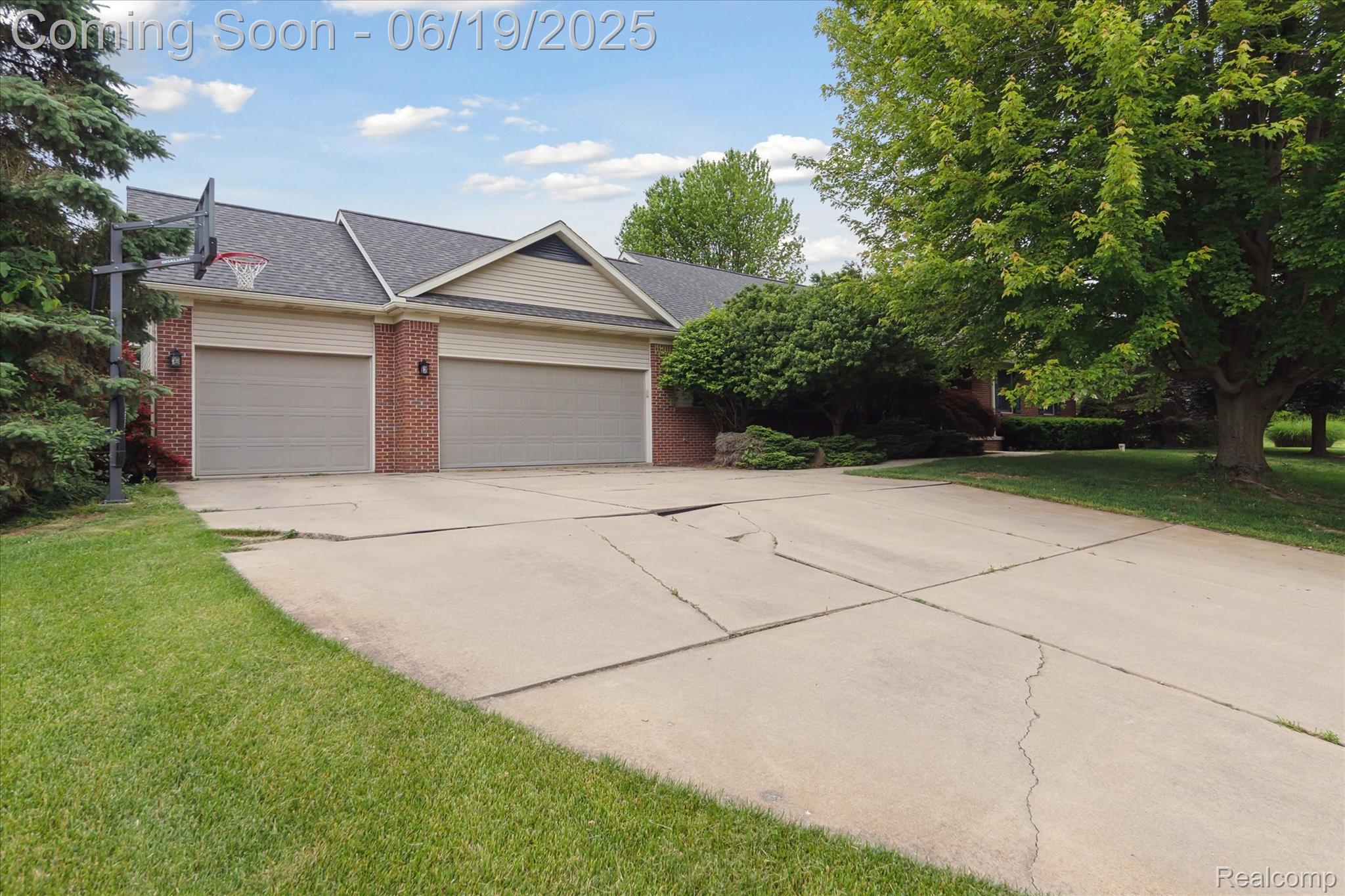 16486 W Horseshoe Trail