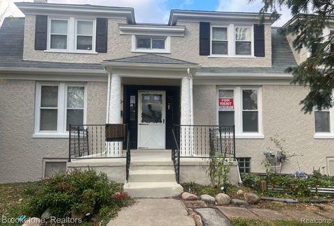 1256 FRANKLIN Road Berkley City MI 48072