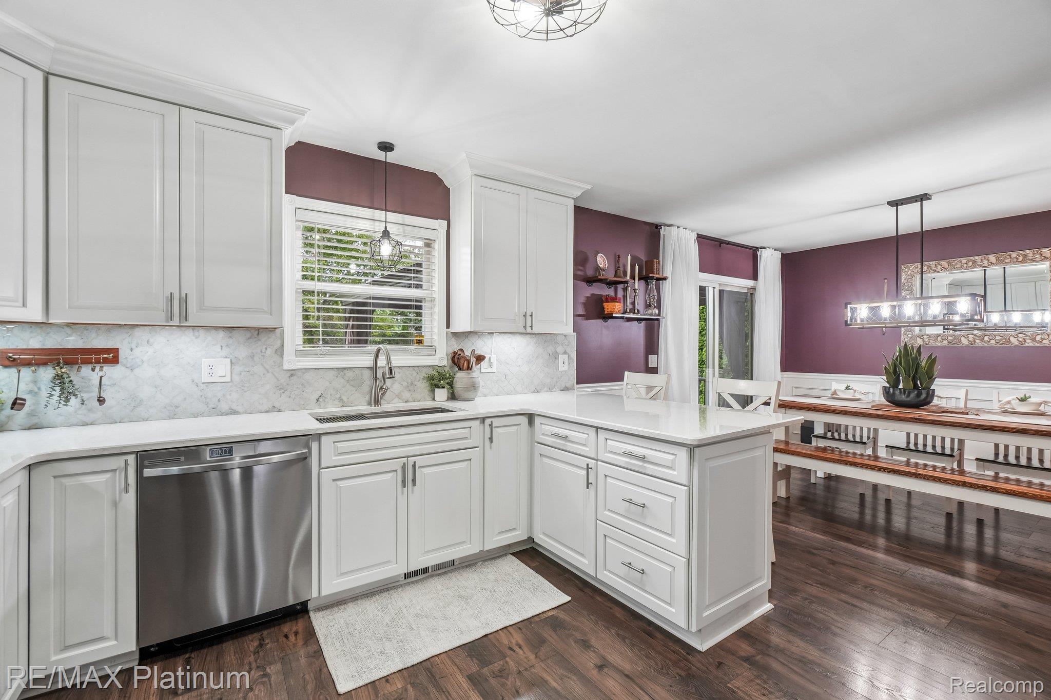 2353 Chestnut Bend