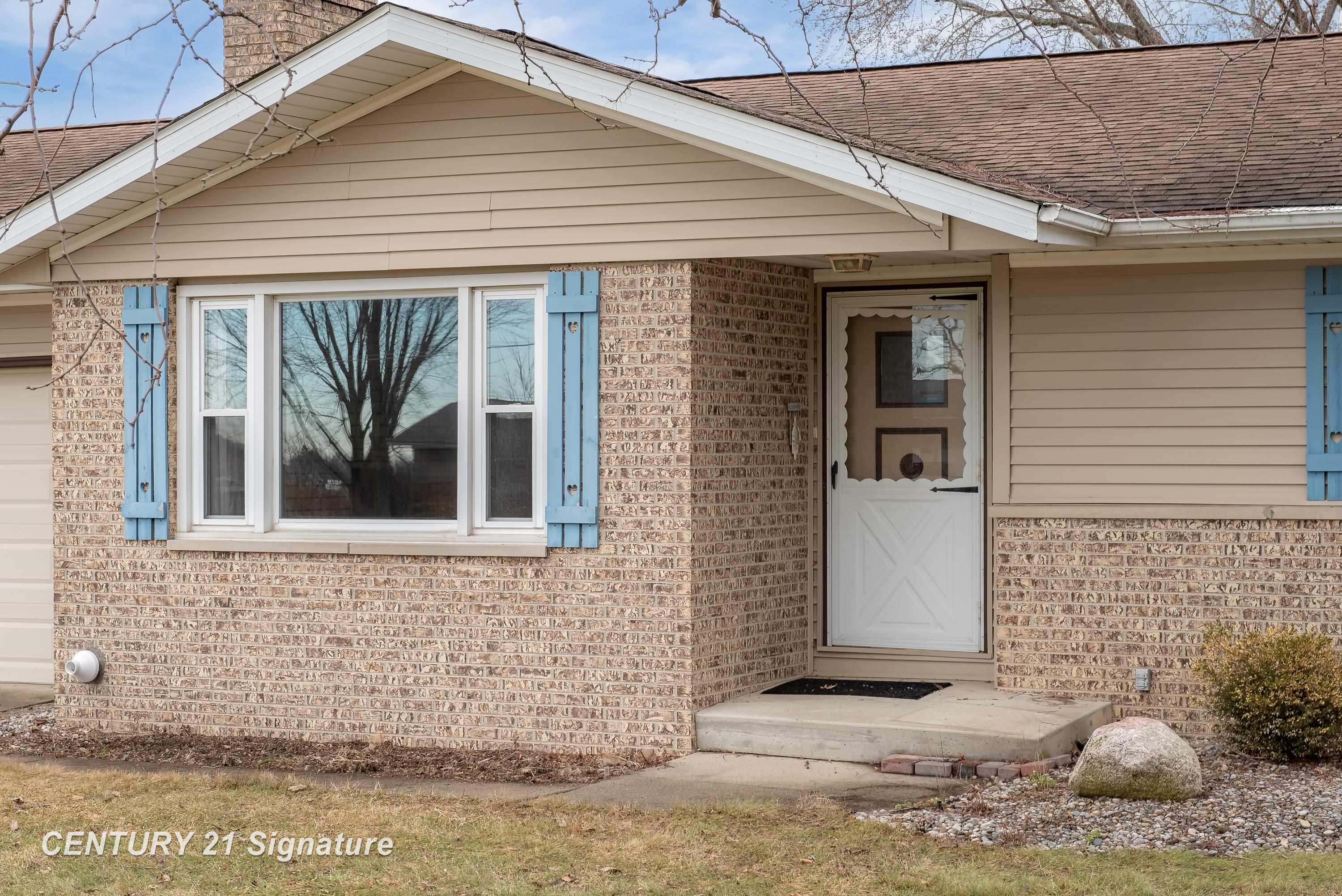 2205 S Van Buren Road