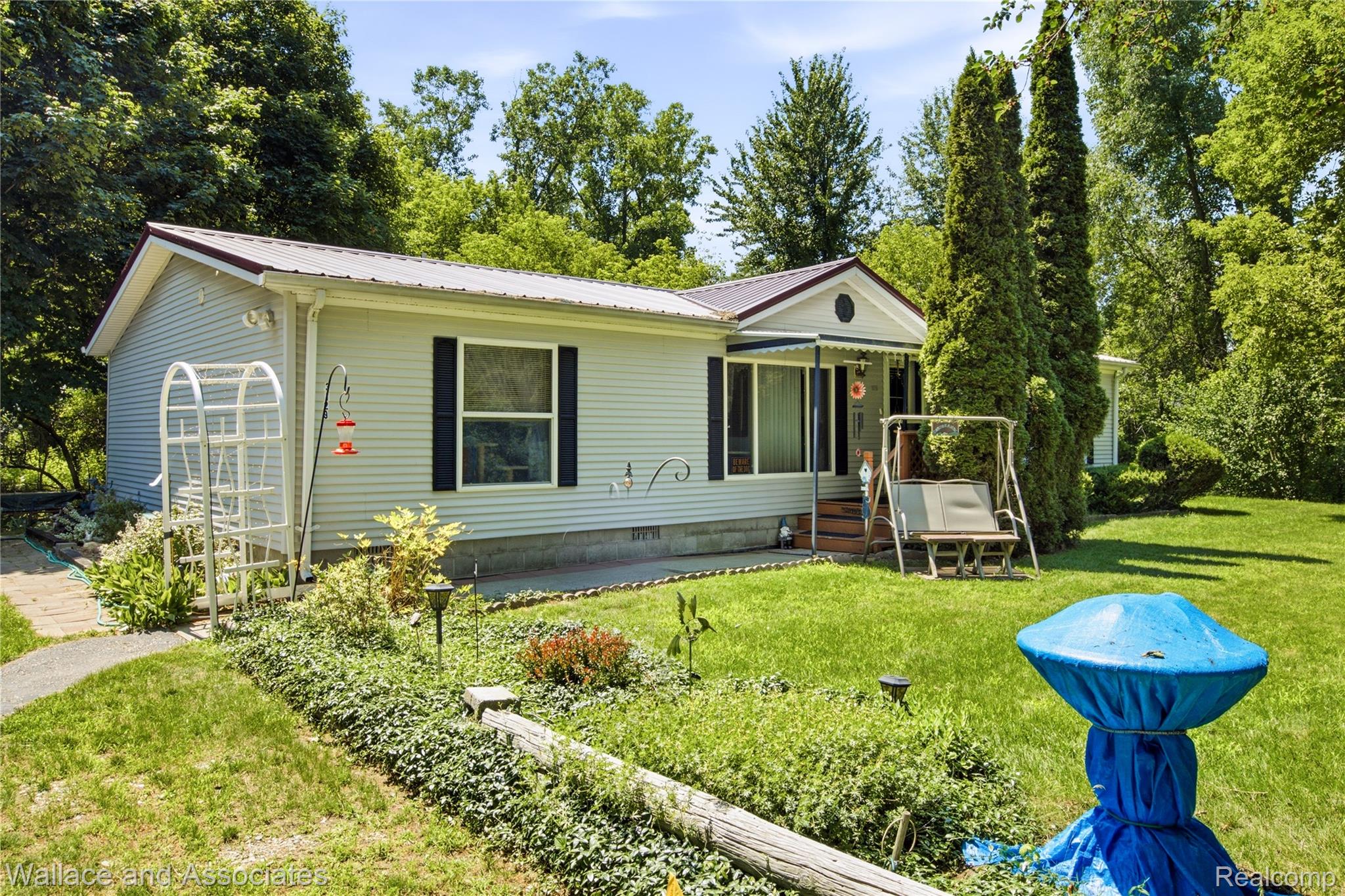 3129 Streeter Drive