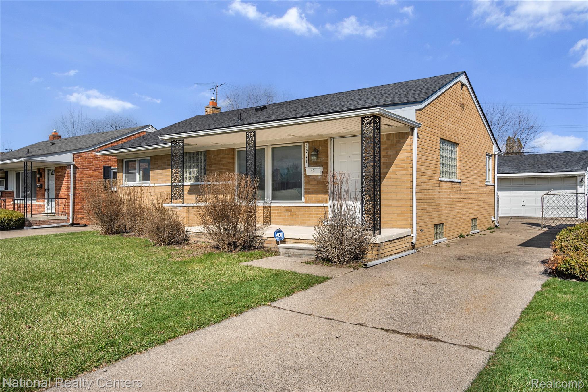 4971 Julius Boulevard