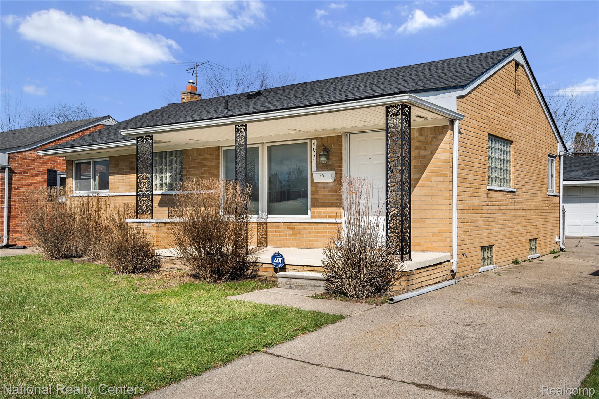 4971 Julius Boulevard