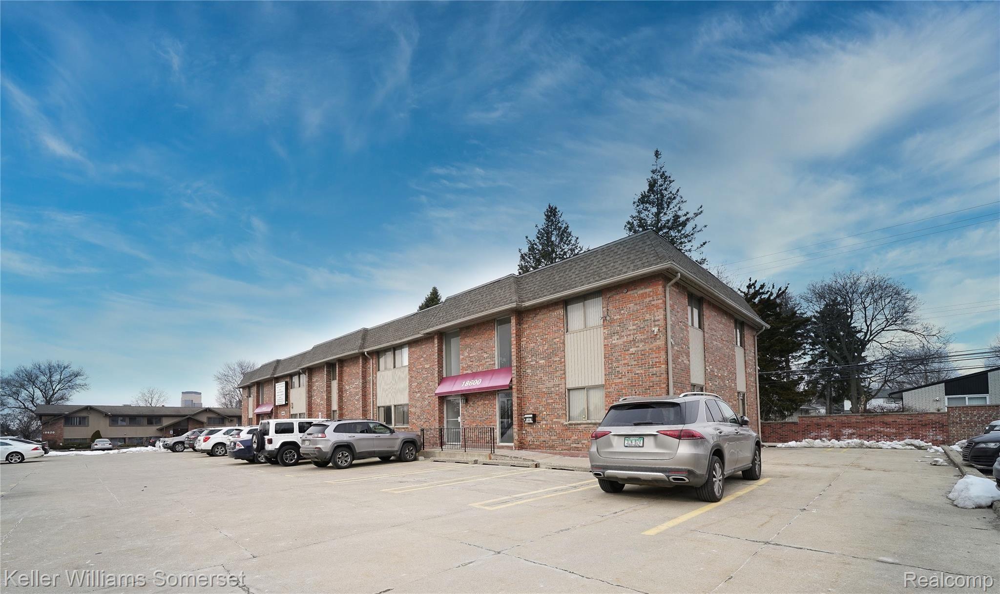 18600 W 10 MILE Road